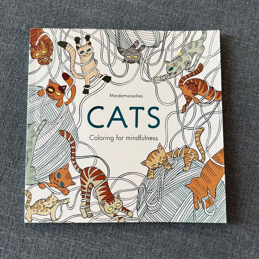Mesdemoiselles Cats Coloring Book - Brown, Orange, Gray